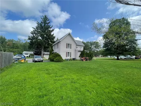 908 E 23rd St, Ashtabula, OH 44004 photo 5