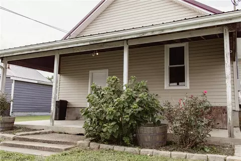 618 Market St, Philo, OH 43771 photo 12