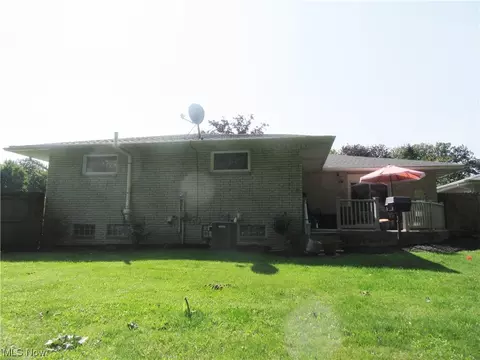 7705 Cecelia Dr, Parma, OH 44134 photo 32