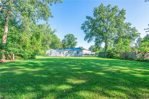330 E 48th St, Lorain, OH 44052 photo 23