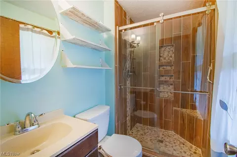 6329 Chesham Ave NE, Canton, OH 44721 photo 21