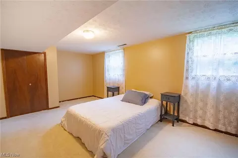 6329 Chesham Ave NE, Canton, OH 44721 photo 28