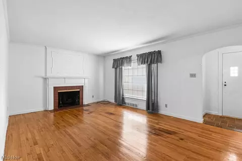 233 Oakley Ave, Boardman, OH 44512 photo 4