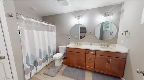 4768 Willoughcroft Rd, Willoughby, OH 44094 photo 8