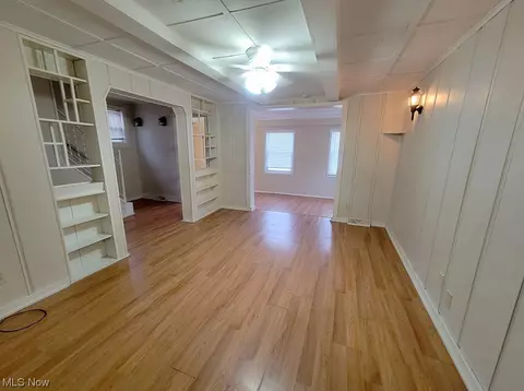 6152 Gateway Blvd S, Elyria, OH 44035 photo 9