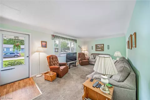 1435 Lyndon Ave, Ashtabula, OH 44004 photo 9