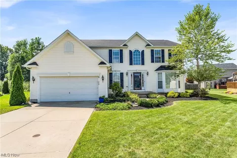 506 Cebarberry Ct, Painesville, OH 44077