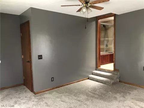 355 E Ohio Ave, Dover, OH 44622 photo 19