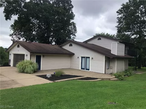 355 E Ohio Ave, Dover, OH 44622 photo 31