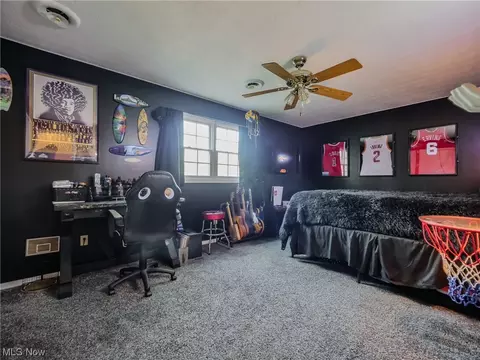 325 Crestview Dr, Elyria, OH 44035 photo 23