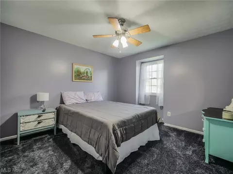 325 Crestview Dr, Elyria, OH 44035 photo 20