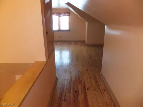 7701 Spring Garden Rd, Parma, OH 44129 photo 11