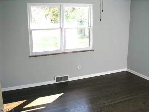33051 Arthur Rd, Solon, OH 44139 photo 15
