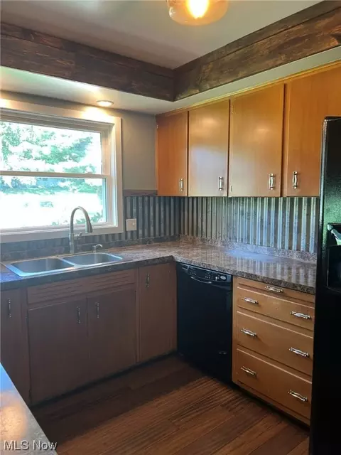 294 Lester Rd, New Franklin, OH 44319 photo 8