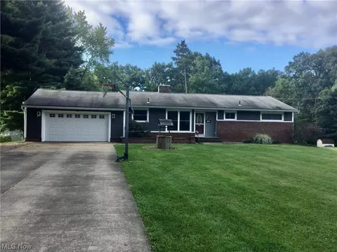 294 Lester Rd, New Franklin, OH 44319