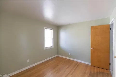 6096 Wareham Dr, Parma, OH 44129 photo 18