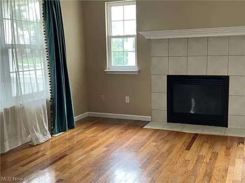 744 E 232nd St, Euclid, OH 44123 photo 10