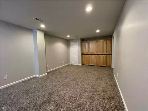 744 E 232nd St, Euclid, OH 44123 photo 25