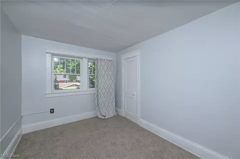 1015 Clarendon Ave NW, Canton, OH 44708 photo 15