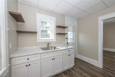 1015 Clarendon Ave NW, Canton, OH 44708 photo 10