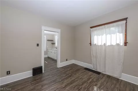 1015 Clarendon Ave NW, Canton, OH 44708 photo 8