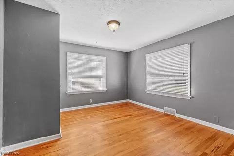 3948 Cox Rd, Barberton, OH 44203 photo 16