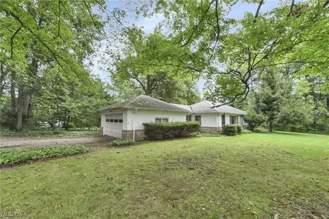 35855 Solon Rd, Solon, OH 44139 photo 9