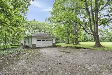 35855 Solon Rd, Solon, OH 44139 photo 10