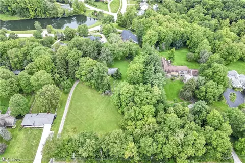 35855 Solon Rd, Solon, OH 44139 photo 23