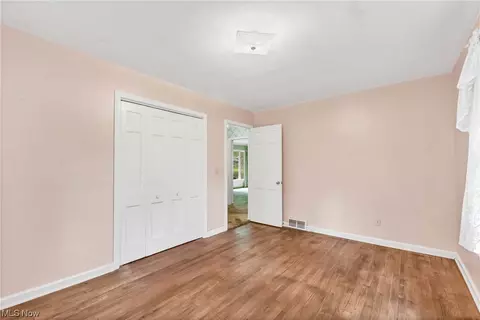 35855 Solon Rd, Solon, OH 44139 photo 19
