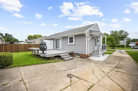 3875 Harvard Dr, Willoughby, OH 44094 photo 30