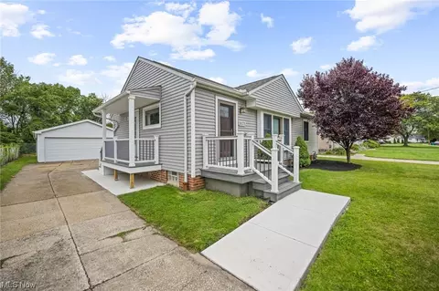 3875 Harvard Dr, Willoughby, OH 44094 photo 35
