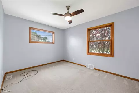 3875 Harvard Dr, Willoughby, OH 44094 photo 15