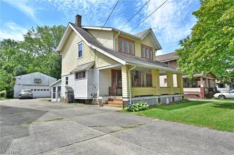 1941 Weston Ave, Youngstown, OH 44514