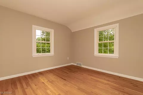 8260 Windham Dr, Mentor, OH 44060 photo 25