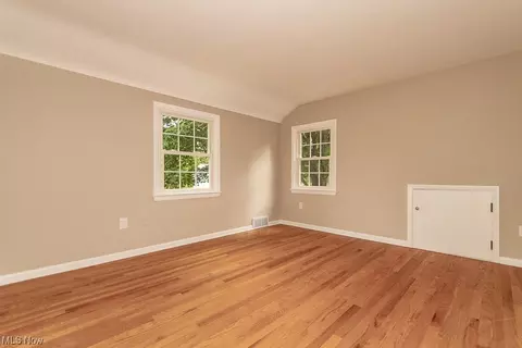 8260 Windham Dr, Mentor, OH 44060 photo 27