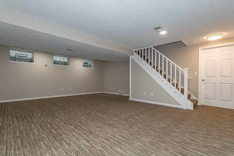 8260 Windham Dr, Mentor, OH 44060 photo 29