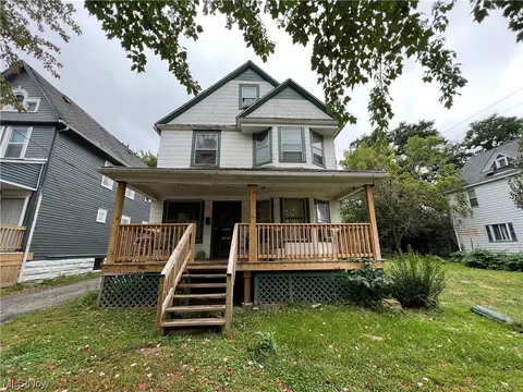 7604 Lawnview Ave, Cleveland, OH 44103