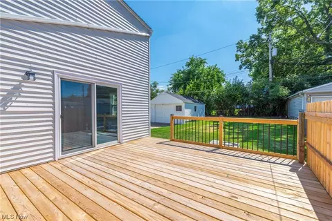3219 Stanfield Dr, Parma, OH 44134 photo 32