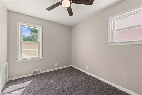 3219 Stanfield Dr, Parma, OH 44134 photo 15