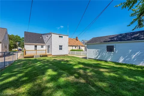 3219 Stanfield Dr, Parma, OH 44134 photo 34