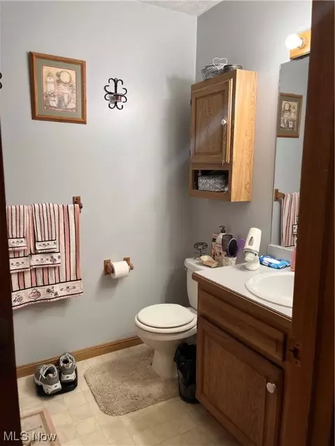 1708 Allen Ave, Ashtabula, OH 44004 photo 10
