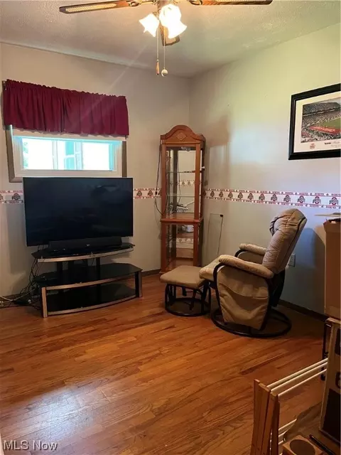 1708 Allen Ave, Ashtabula, OH 44004 photo 8