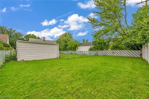 731 E 258th St, Euclid, OH 44132 photo 18