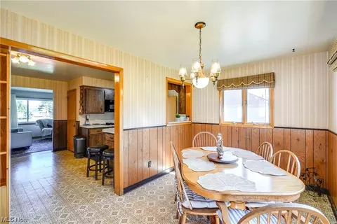 2575 Meister Rd, Lorain, OH 44053 photo 17