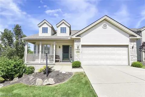 8246 Claridge Ct, North Royalton, OH 44133