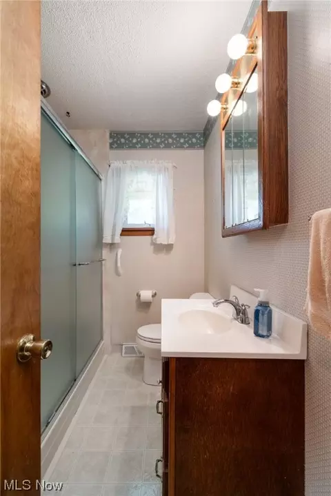 117 Edgewood St, Elyria, OH 44035 photo 6