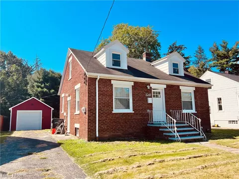 1049 Bell Ct, Elyria, OH 44035 photo 33