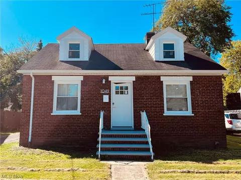 1049 Bell Ct, Elyria, OH 44035 photo 1