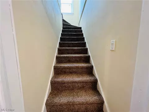 1049 Bell Ct, Elyria, OH 44035 photo 20